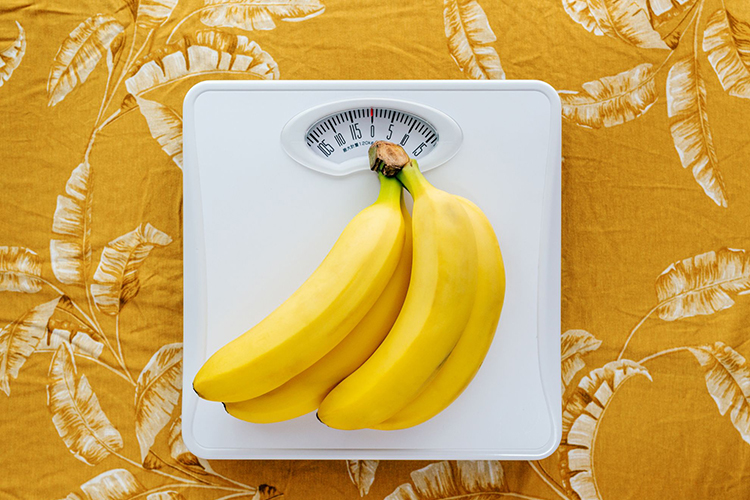 バナナはダイエットに向いている？栄養価や食べ方を紹介