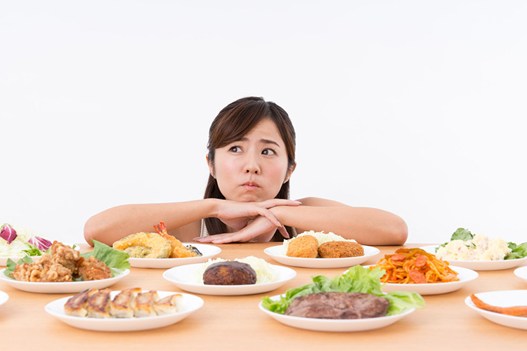 ダイエット中の食事で意識したいこととは？痩せるための食事の仕方を紹介
